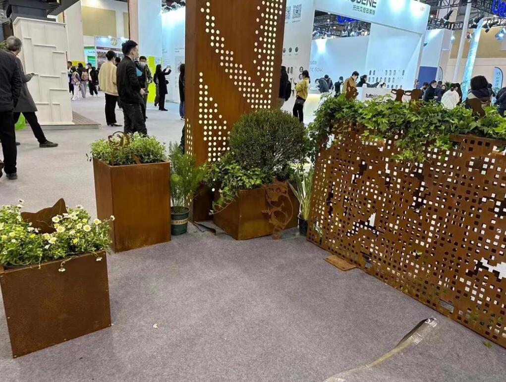 海伦耐候钢花箱